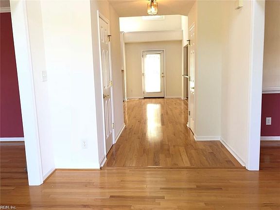 4th image of 8400 Down Patrick Way