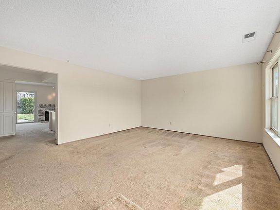 4th image of 1519 Hawser Ln