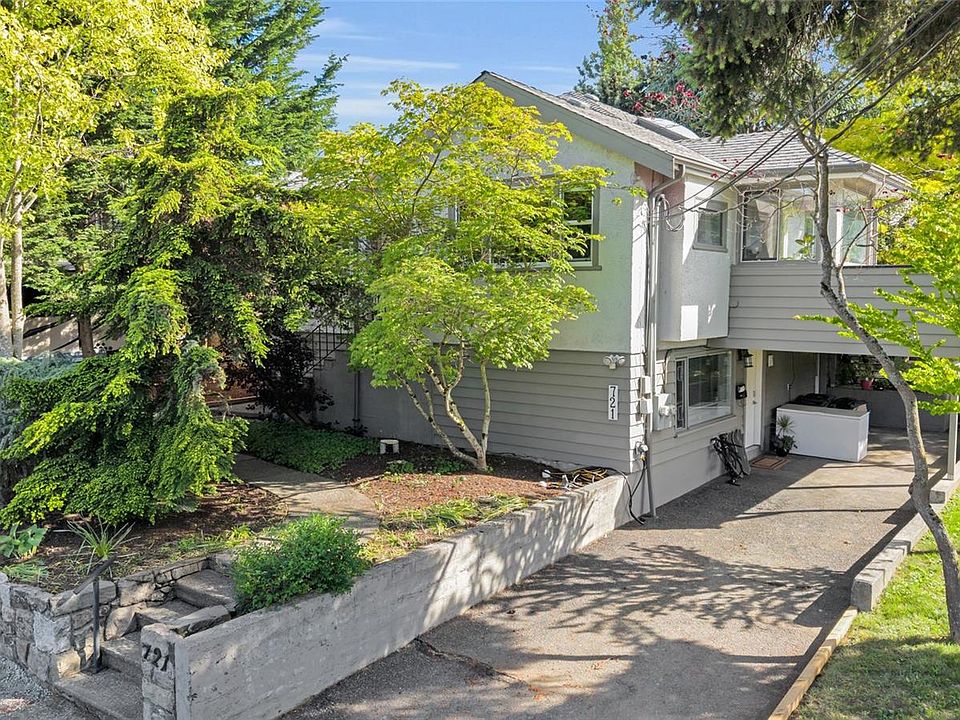 1st image of 721 Snowdrop Ave