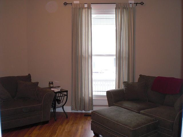 2nd image of 198 E Columbia St