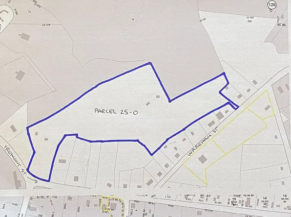 238 Tremont St, Carver, MA 02330