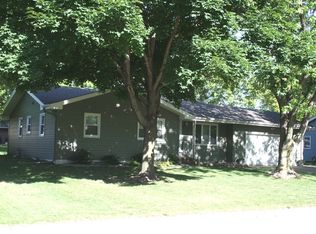 1113 Oneida St, Storm Lake, IA 50588