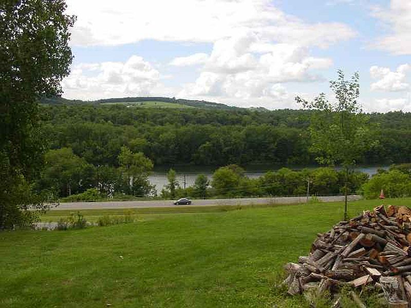 2nd image of 149 AVERY Road