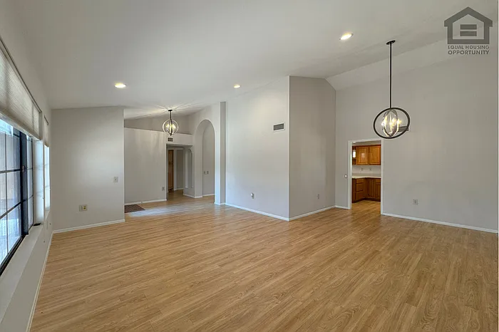 17211 N Desert Glen Dr — Photo 7