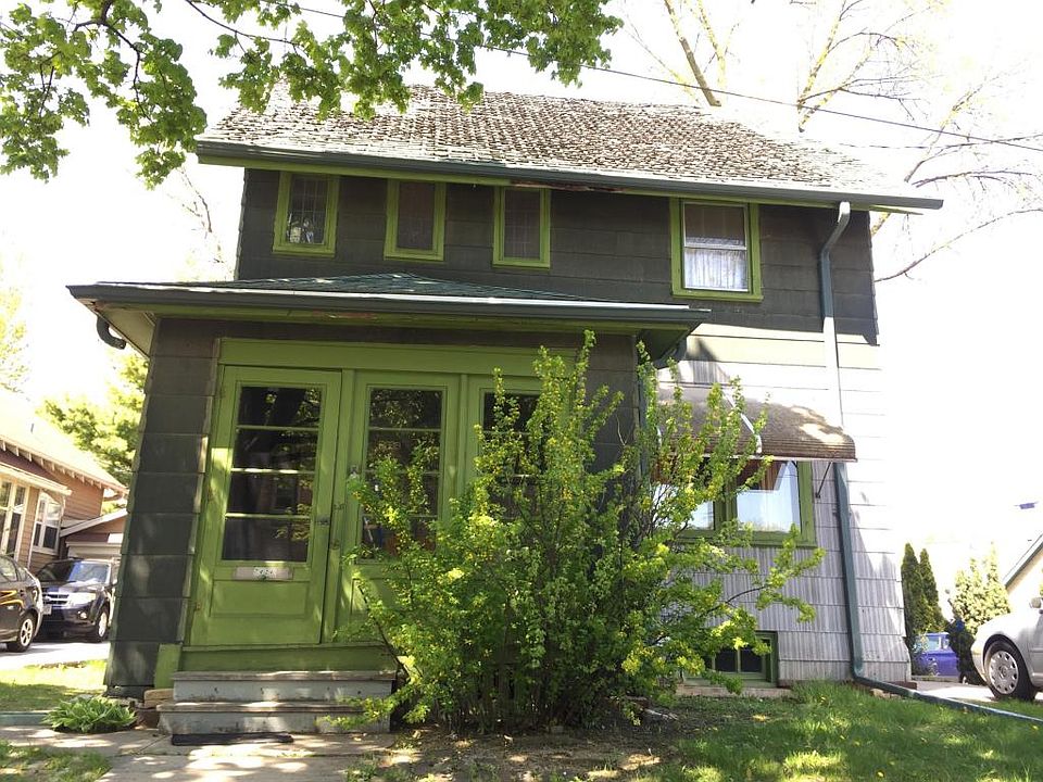 2nd image of 7424 Lincoln Pl