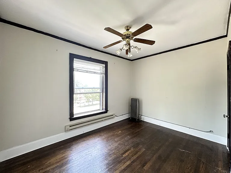 312 Lee St #4 — Photo 17