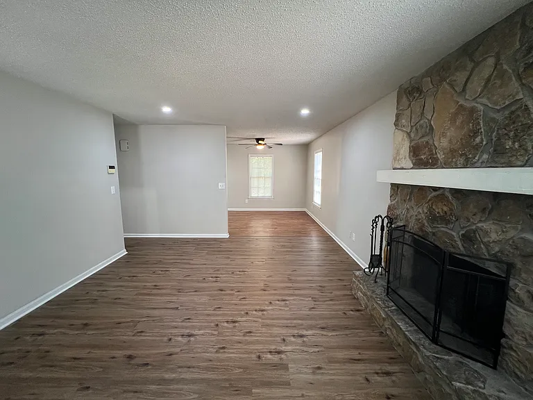 5666 Heron Ct #B — Photo 9