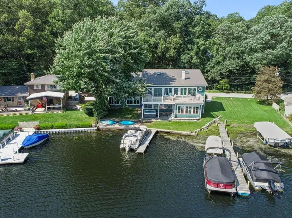 143 Nilewood Dr, La Porte, IN 46350