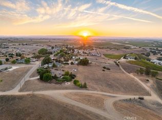 8495 Plane View Pl, Paso Robles, CA 93446
