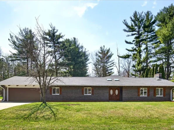 2547 Nottingham Pl, West Lafayette, IN 47906