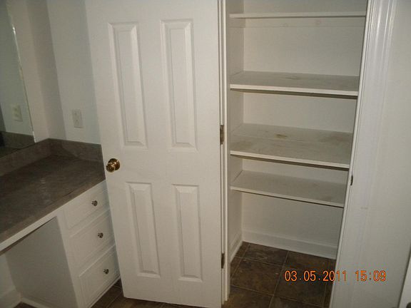 Hall bath room