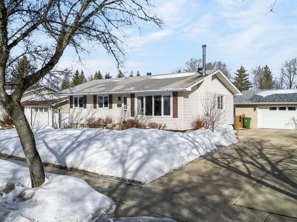 9110 98th Ave, Fort Saskatchewan, AB T8L 1G6