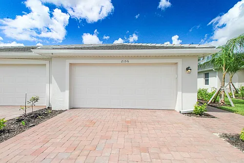 2156 Dragonfruit Way Photo 1