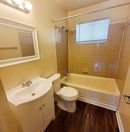 5th image of 3302 Lynhaven Ave