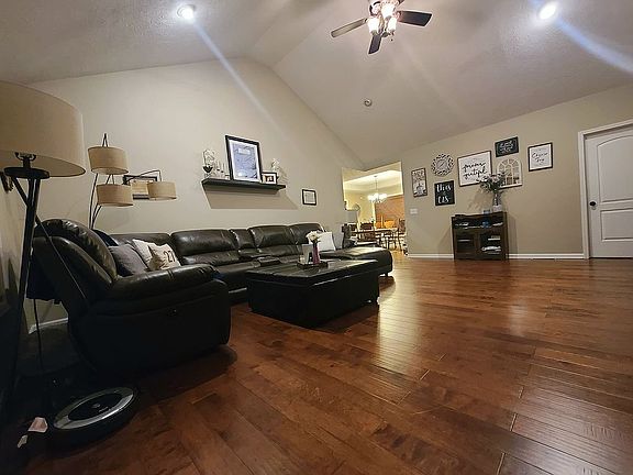 5th image of 2843 Tumbleweed Trail Ave
