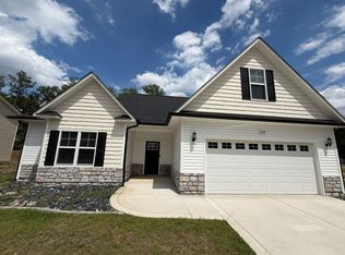 908 Stevens St, Raeford, NC 28376