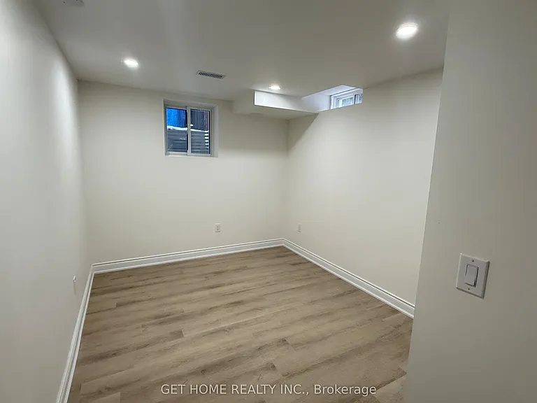 1330 Maddock Dr #BASEMENT — Photo 8