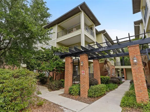 1257 SW 9th Rd APT 306, Gainesville, FL 32601