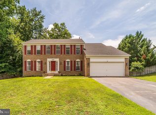 10493 Sagebrush Ct, Waldorf, MD
