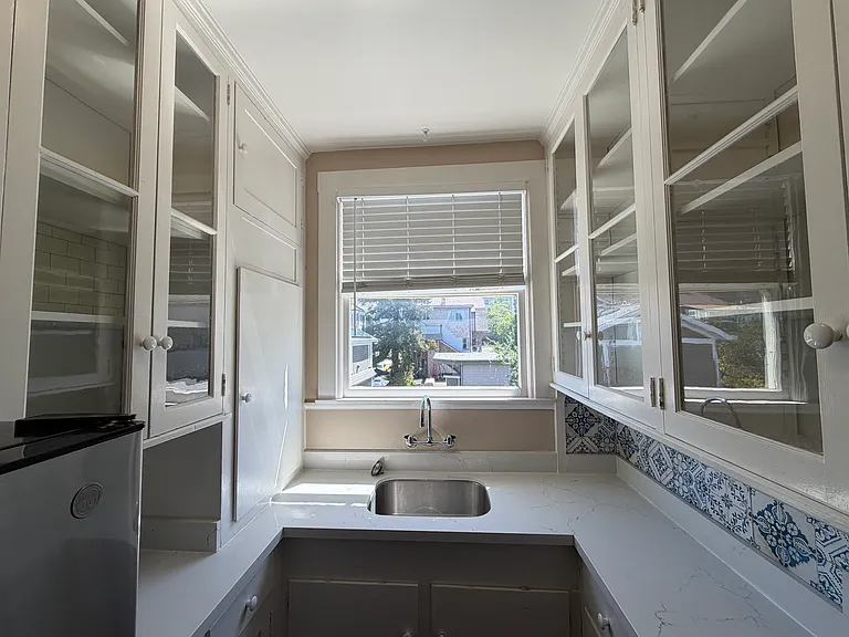 1519 Walnut St #6 — Photo 18