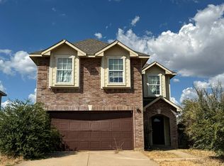 237 Crescent Ridge Dr, Fort Worth, TX 76140