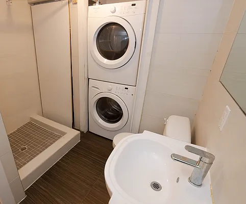 Rented by Compass | media 30