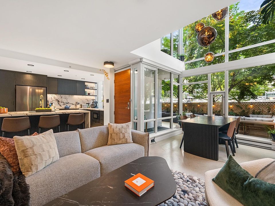 1st image of 161 Georgia St W #110