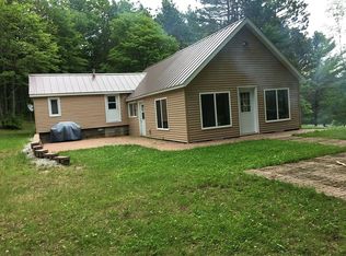 E8403 Mirror Lake Rd, Munising, MI 49862