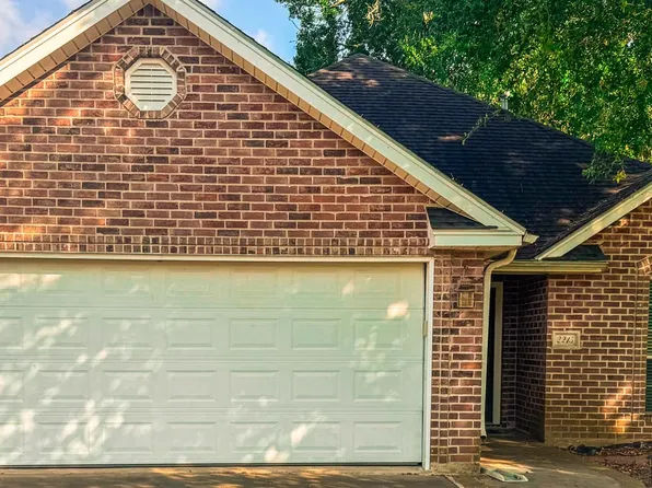 2215 Avenue C, Nederland, TX 77627