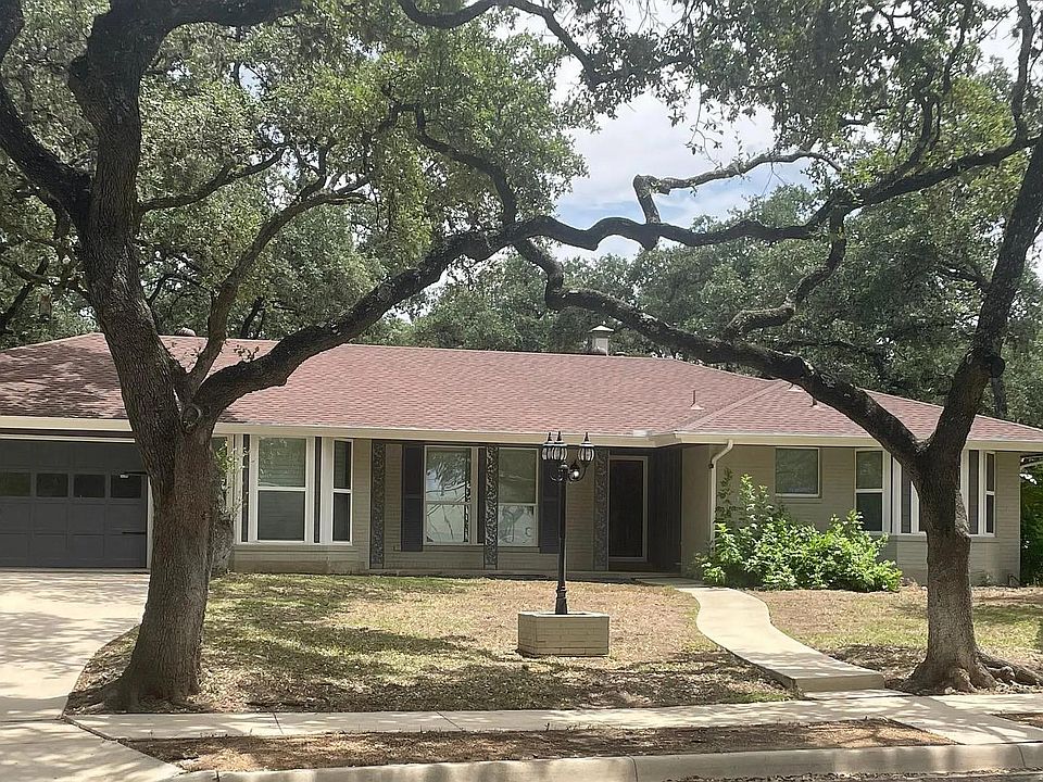 1st image of 9802 Greentree Dr
