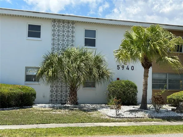 5940 21st St N APT 3, Saint Petersburg, FL 33714