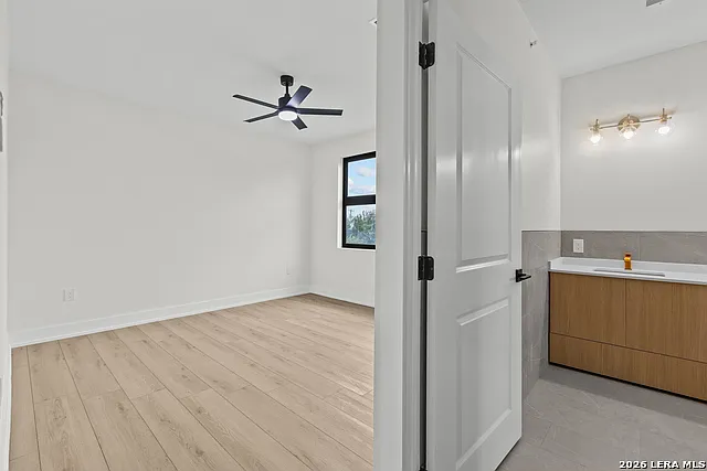 222 E Courtland Pl #1 — Photo 11