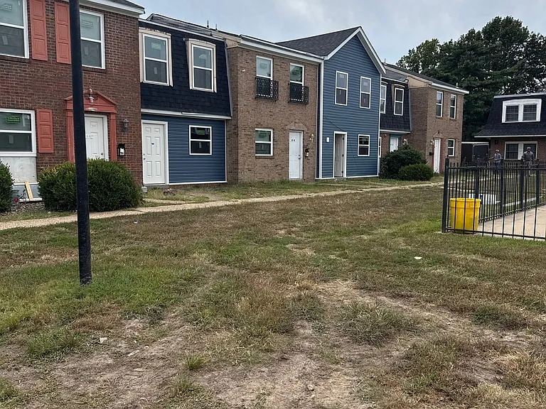 600 Pine St #F3 — Photo 12