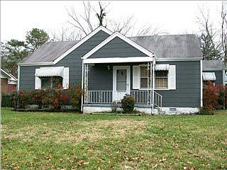 5th image of 700 Parkview Dr