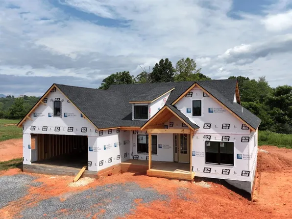 4 Wells Rd, Bedford, VA 24523