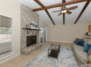 12622 Moss Hollow St, Live Oak, TX 78233