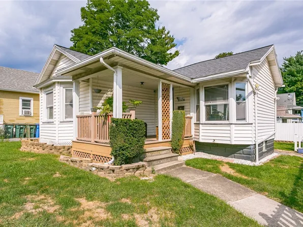 88 Sanford St, Rochester, NY 14620