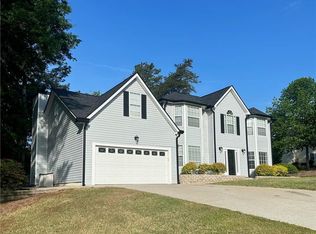 6940 Treeline Dr, Cumming, GA 30028