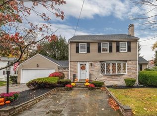 59 Rustlewood Rd, Milton, MA 02186