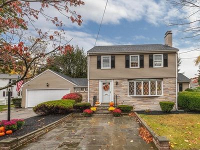 59 Rustlewood Rd, Milton, MA, 02186