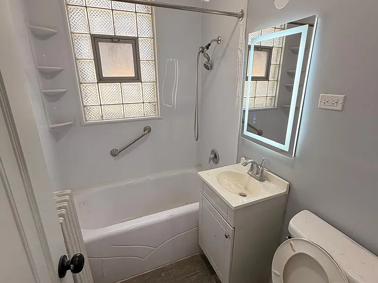 11634 S Hale Ave — Photo 15
