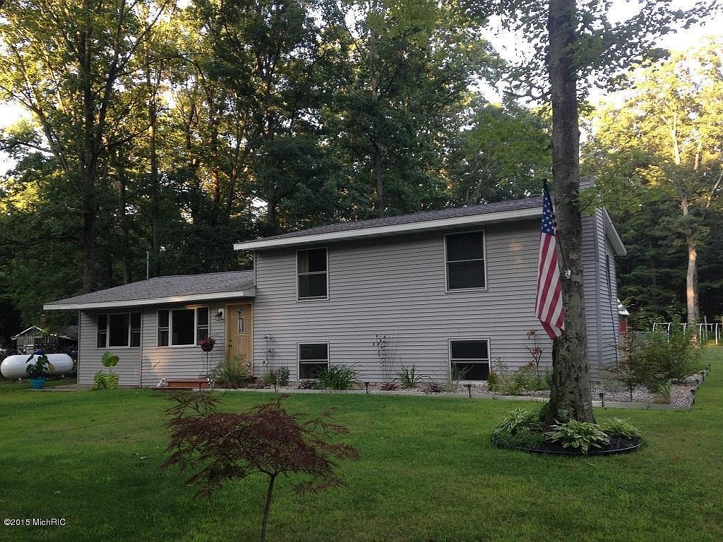 1101 54th St, Fennville, MI 49408 Zillow