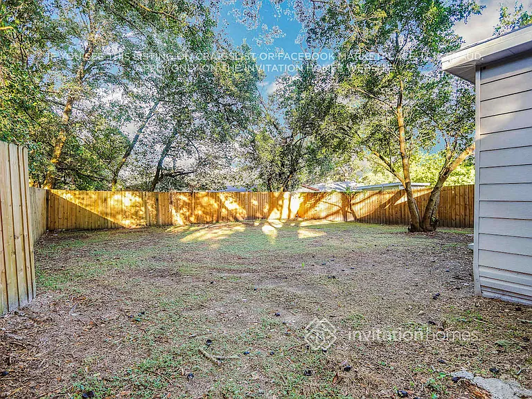 8718 N Mandarine Pl — Photo 22