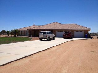 15484 Osage Rd, Apple Valley, CA 92307