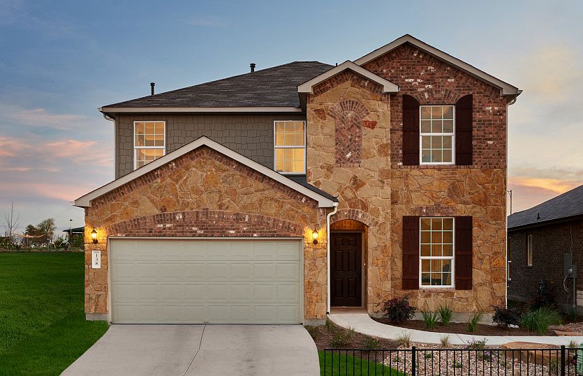 1st image of 200 Palm Dr