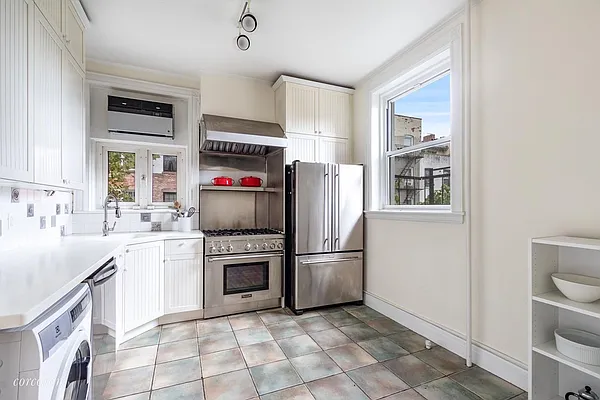 Sold by Corcoran | media 18