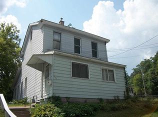 830 Taylor St, Davenport, IA 52802