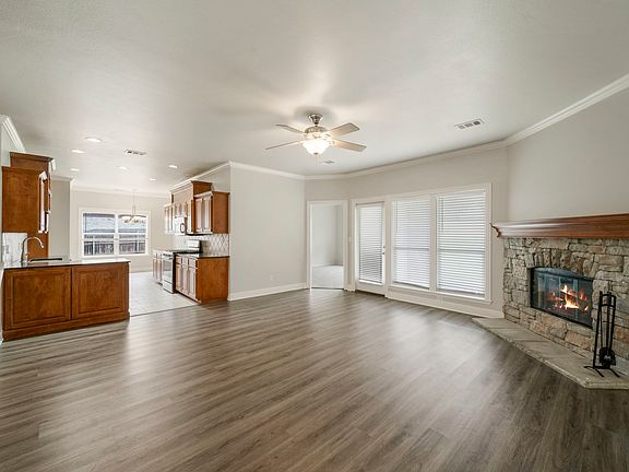 5th image of 9303 N 103rd East Ave