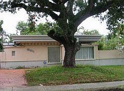 1st image of 901 SW 19th St