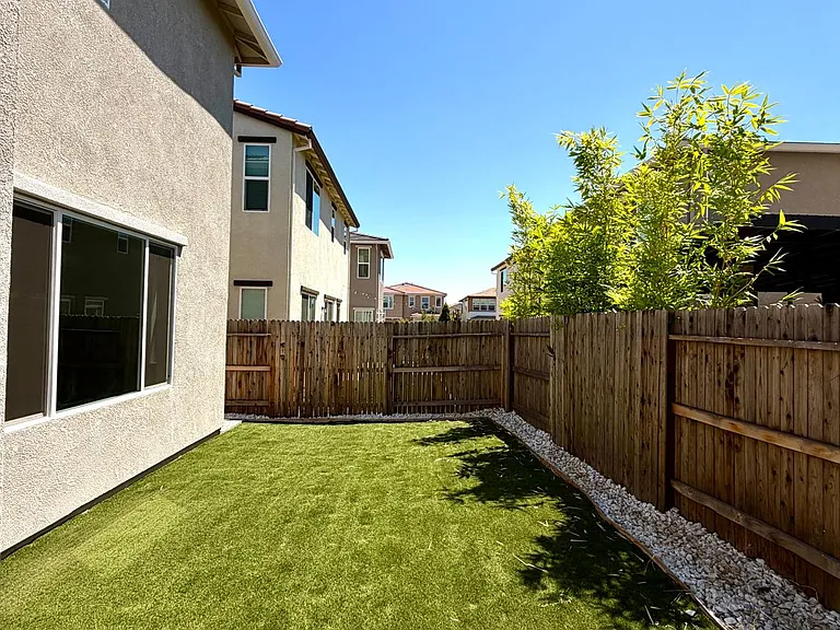 3467 Gallatin Dr — Photo 28